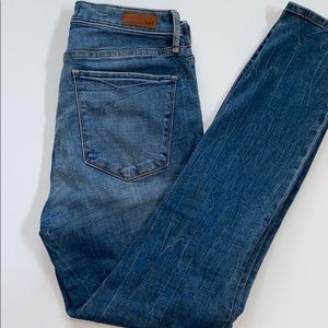 Abercrombie & Fitch Simone High Rise Ankle Jeans